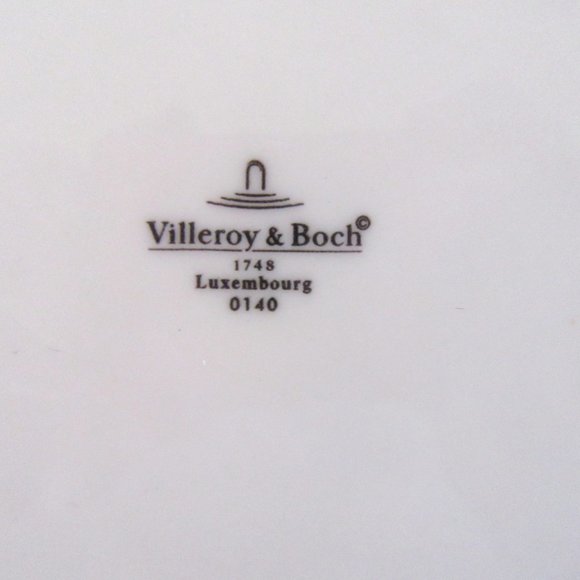 Villeroy and Boch trinket, jewelry keepsake box black & gray landscape & castle - Picture 8 of 8